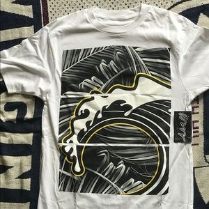 Men’s wavy brand shirt